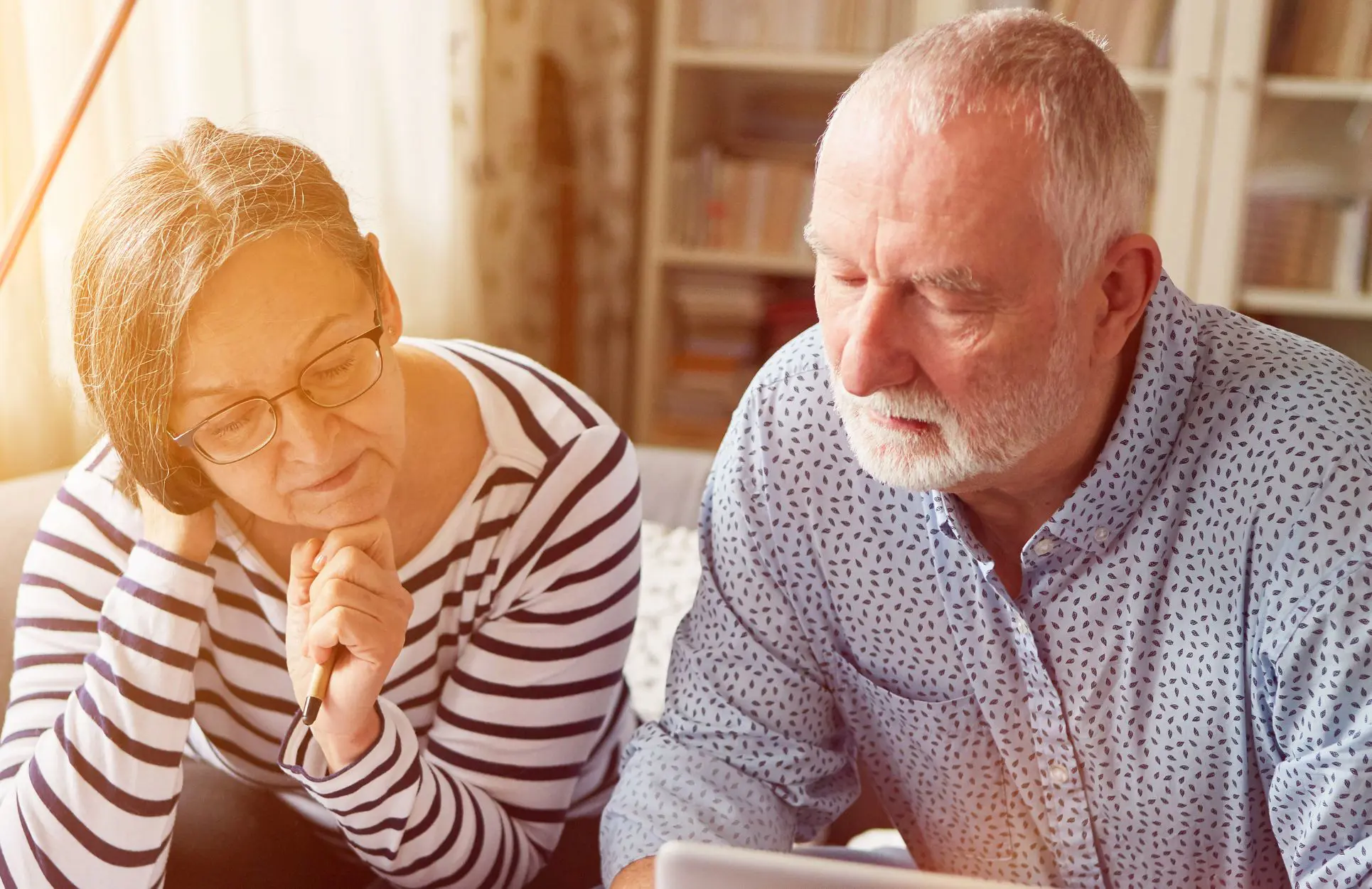 Pensions People 1930 × 1250